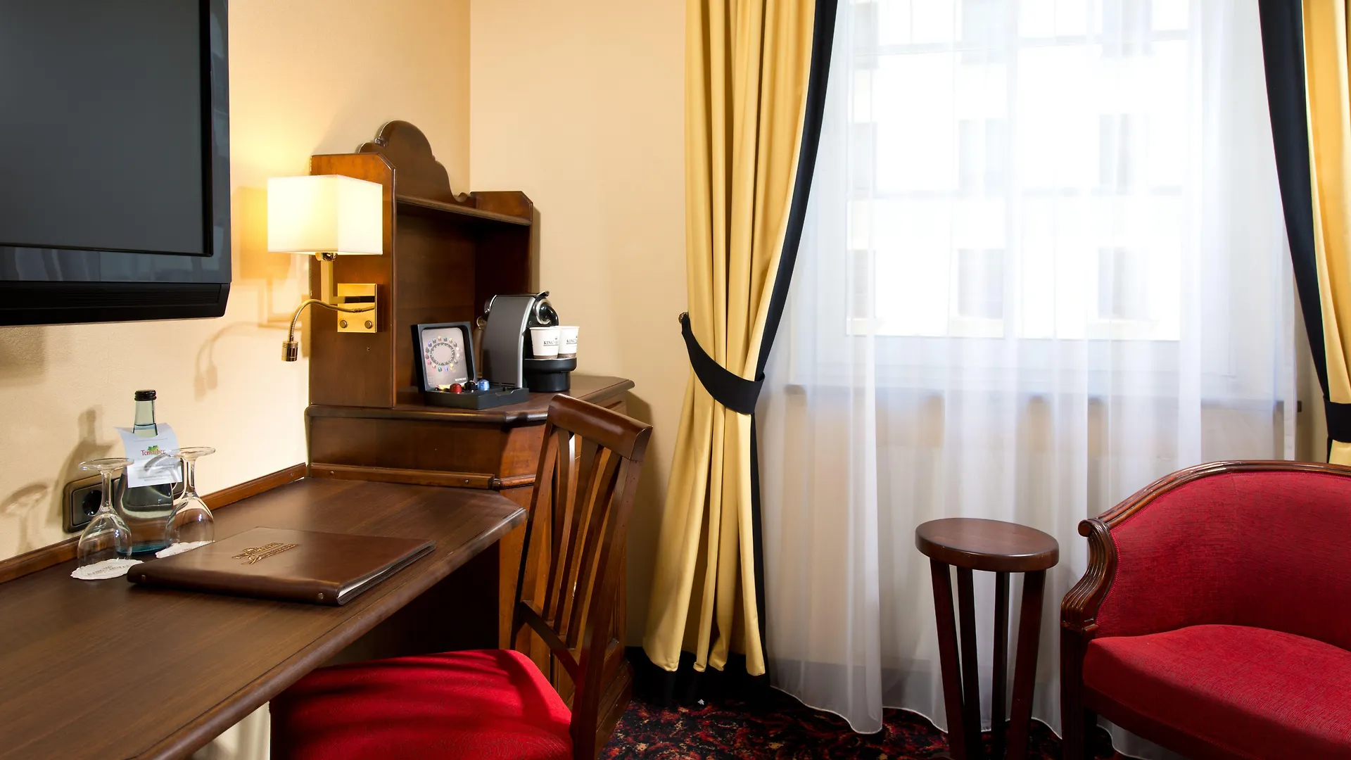 ****  King'S Hotel First Munich Germany